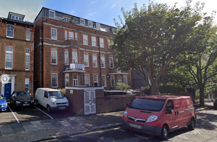 Commercial property for sale in Rochester Court, 50 Rochester Gardens