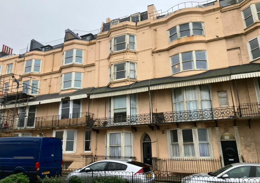 1 bedroom apartment for sale in Flat 4, 37 Bedford Square, Brighton, BN1 2PL, BN1