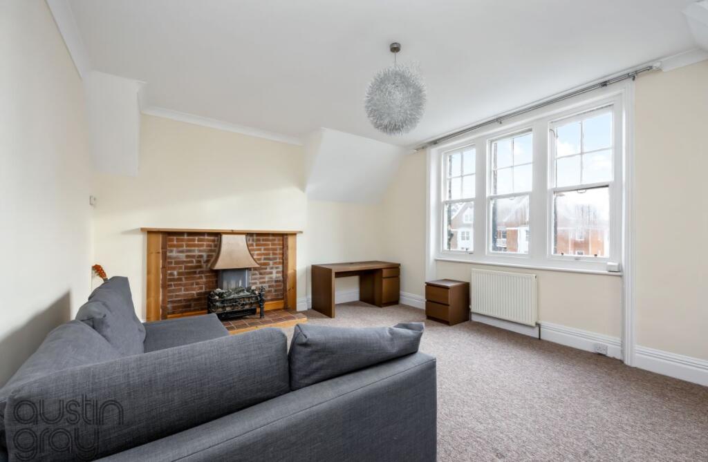 Additional property image - Flat 5, 32 St Johns Road, Eastbourne, BN20 7JB