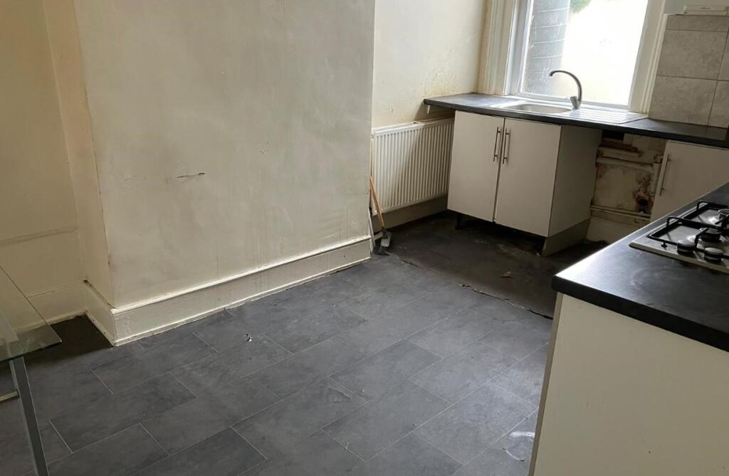 Additional property image - 143 Montague Street, Worthing, BN11 3BX