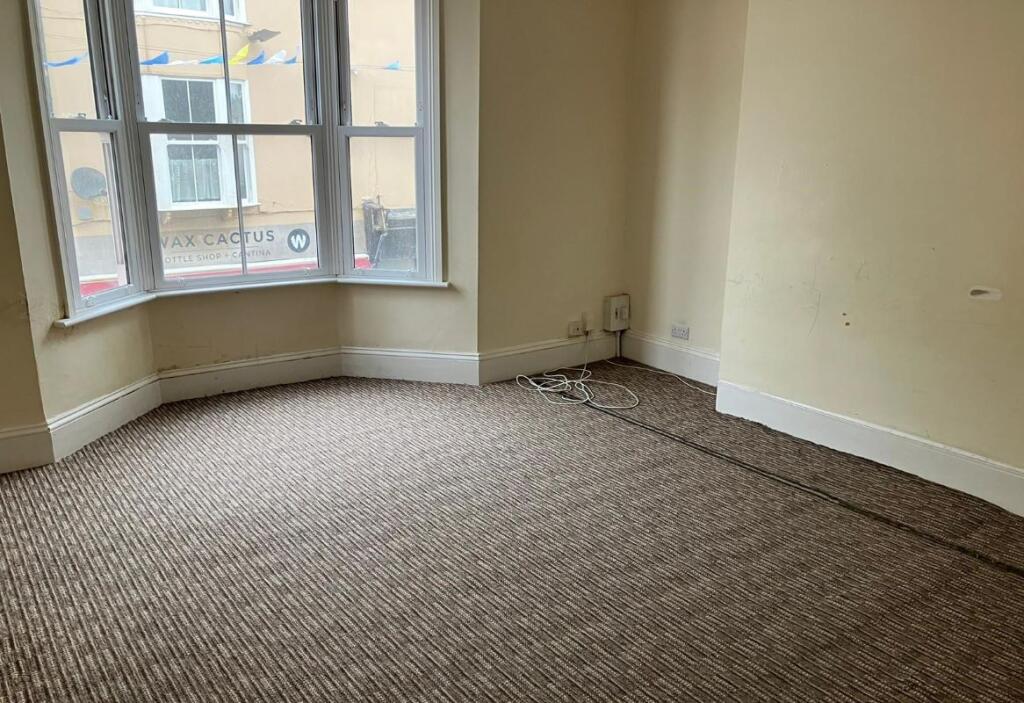 Additional property image - 143 Montague Street, Worthing, BN11 3BX