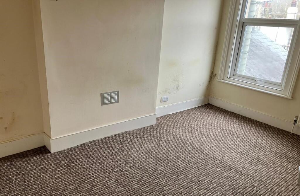 Additional property image - 143 Montague Street, Worthing, BN11 3BX