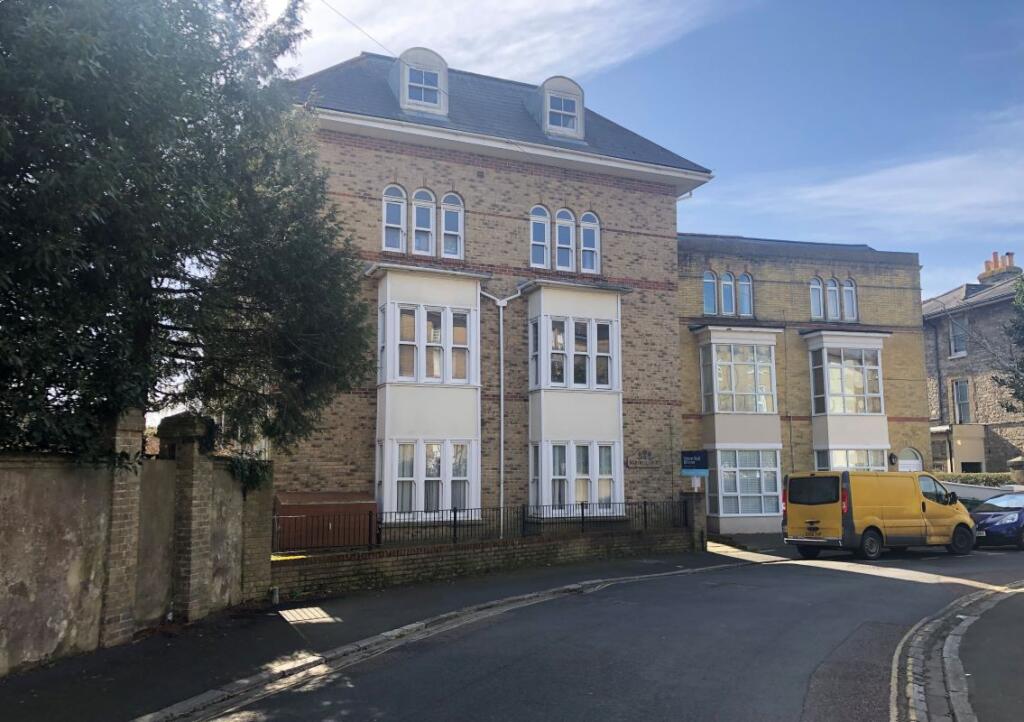 Main image of property: Flat 13 Mary Bell Court, 13 Simeon Street, Ryde, Isle Of Wight, PO33 1JZ
