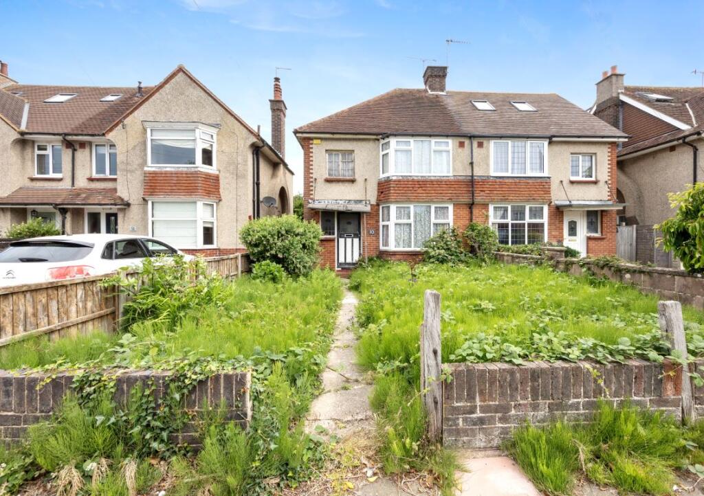 Main image of property: 10 Terringes Avenue, Worthing, West Sussex, BN13 1HY