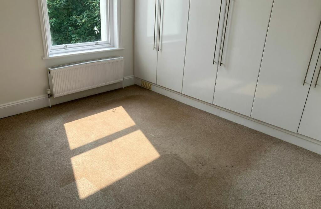 Additional property image - 190 Church Road, Hove, East Sussex, BN3 2DJ