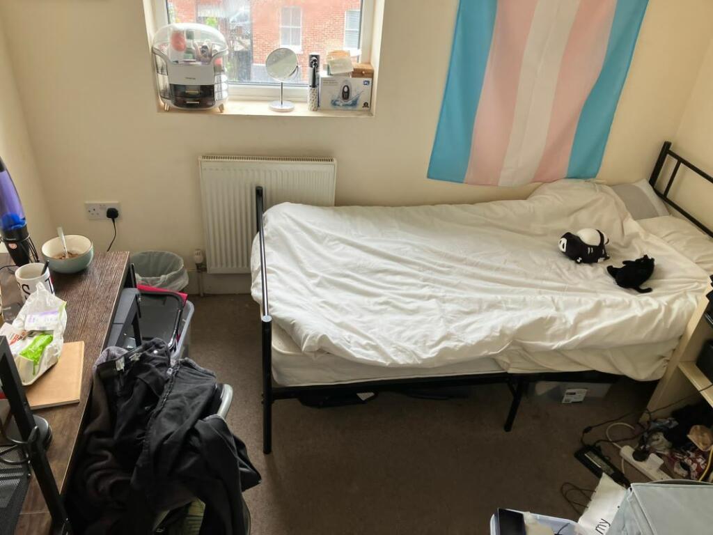 Additional property image - 190 Church Road, Hove, East Sussex, BN3 2DJ