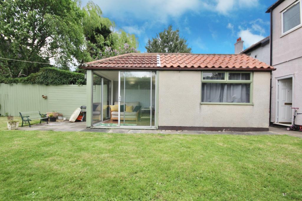 4 bedroom semidetached house for sale in Skippers Lane, Normanby