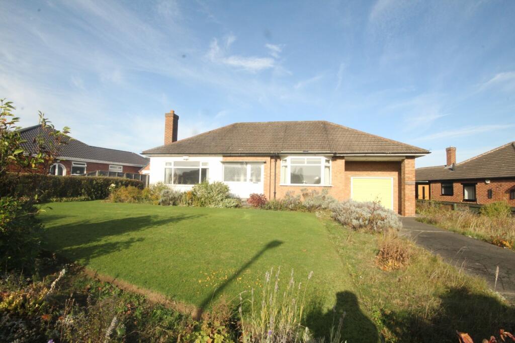 2 bedroom bungalow for sale in Malvern Drive, Middlesbrough, North