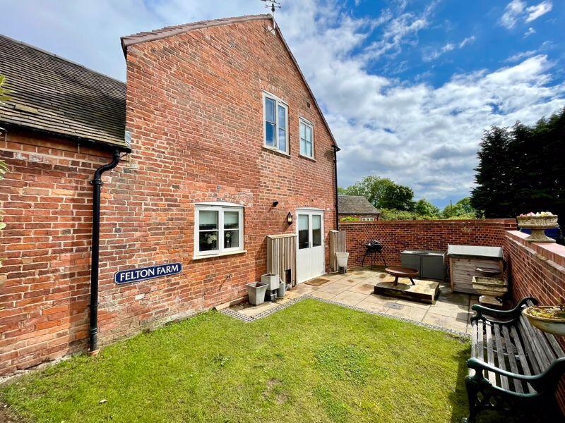 Additional property image - 7 Lamb Farm Barns, London Road, Canwell B75 5SD