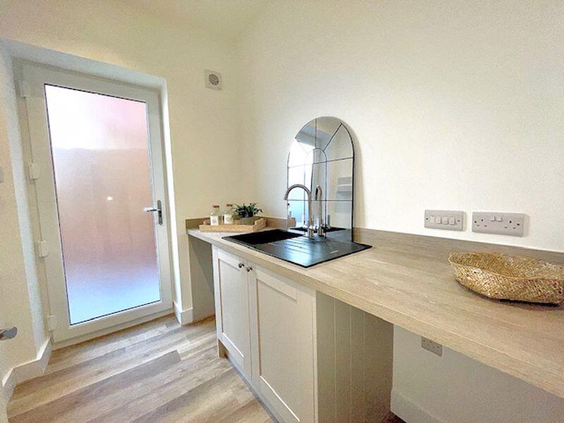 Additional property image - Egan Close, Dordon, Tamworth, B78