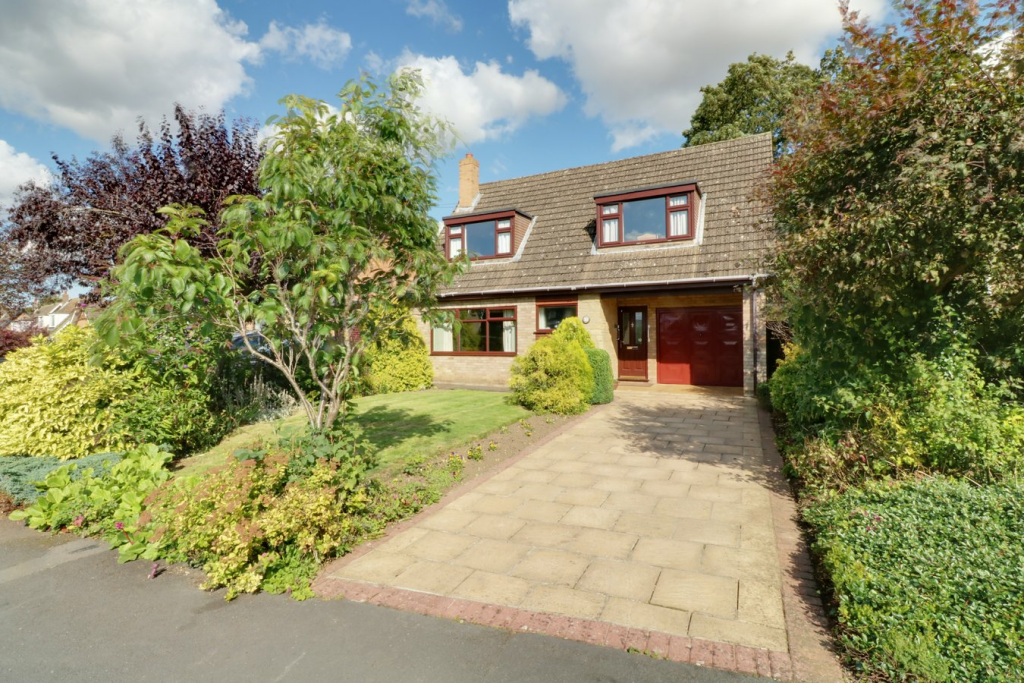 3 bedroom chalet for sale in Richdale Avenue, Kirton Lindsey, DN21