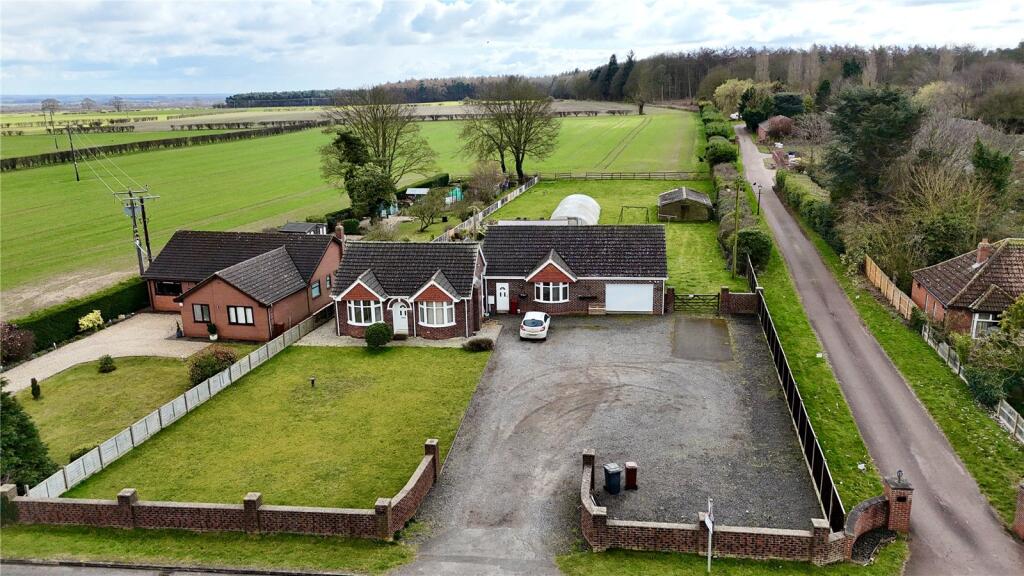 Main image of property: Messingham Lane, Greetwell, Scawby, Lincolnshire, DN20