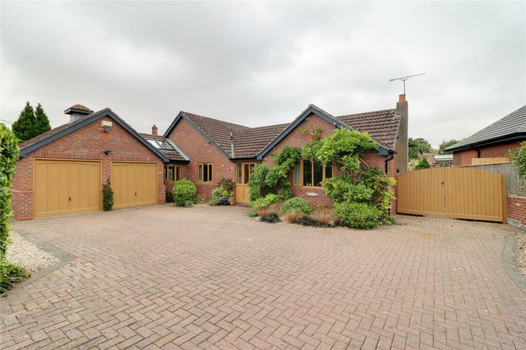 Main image of property: Vicarage Road, Wrawby, Brigg, Lincolnshire, DN20