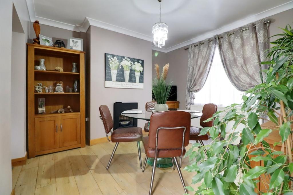 3 bedroom detached house for sale in Waterside Road, BartonUponHumber