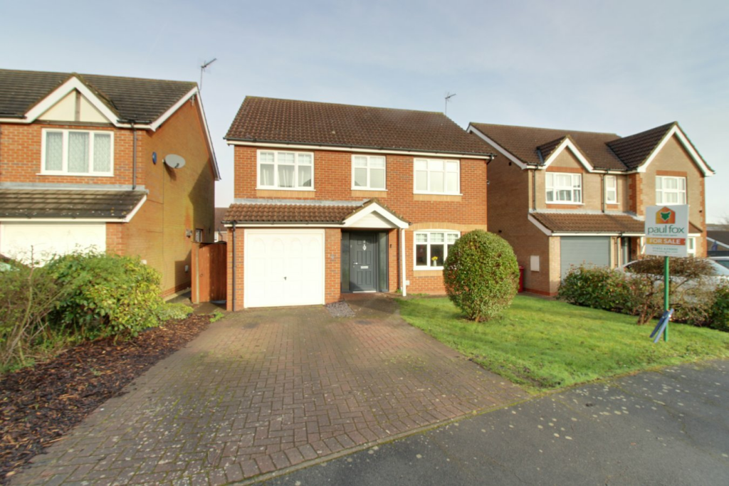 4 bedroom detached house for sale in Teal Drive, BartonuponHumber, DN18