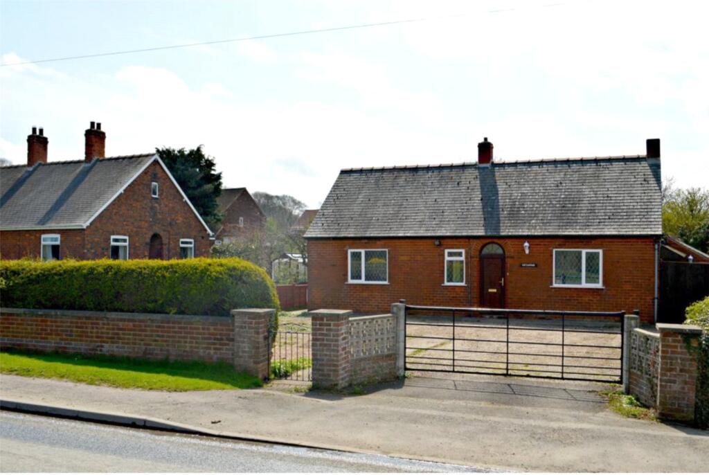 Main image of property: Sluice Road, South Ferriby, Barton-upon-Humber, Lincolnshire, DN18