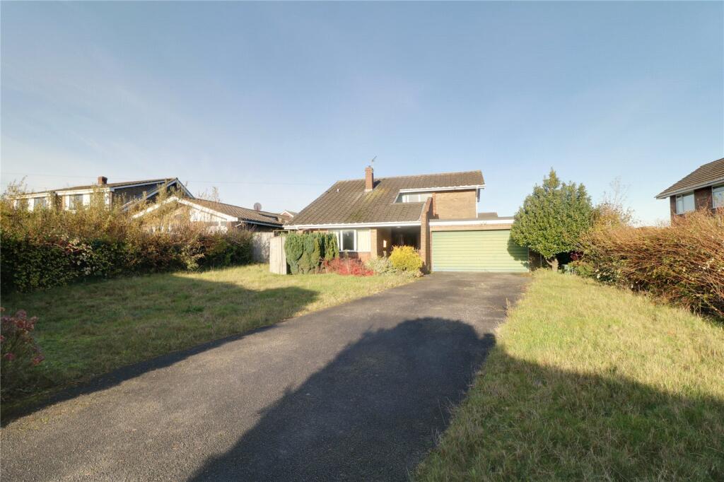 Main image of property: Warwick Drive, Barton-upon-Humber, Lincolnshire, DN18