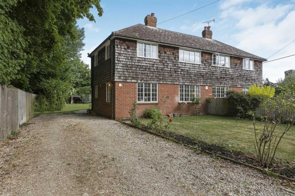 Main image of property: The Green, Aston Rowant