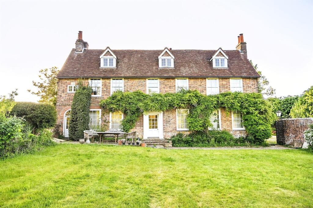 Main image of property: Old Farm House, Stoke Row, Henley-on-Thames 