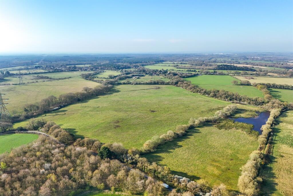 Main image of property: Land at Glebe Farm, Sulhamstead Road, Ufton Nervet