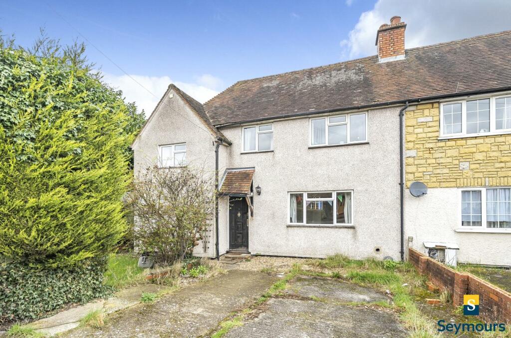 3 bedroom semi-detached house for sale in Old Palace Road, Guildford, Surrey, GU2