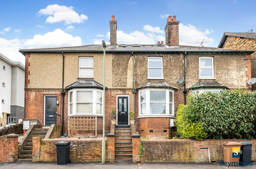 3 bedroom terraced house for sale in Guildford, Surrey, GU1