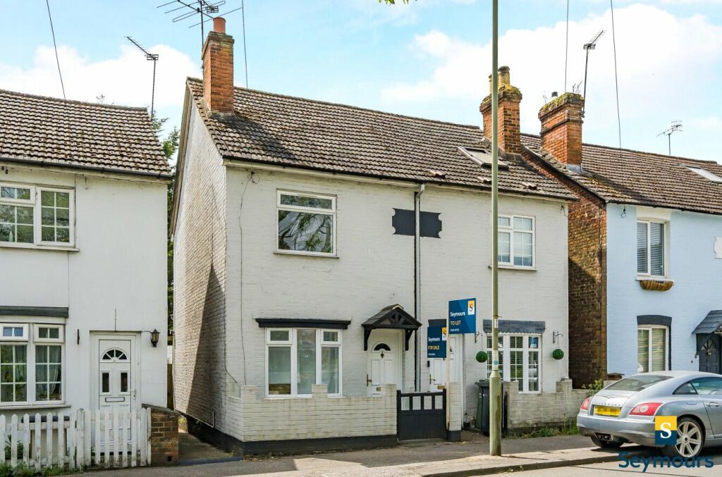 3 bedroom semi-detached house for sale in Stoughton Road, Guildford, Surrey, GU1