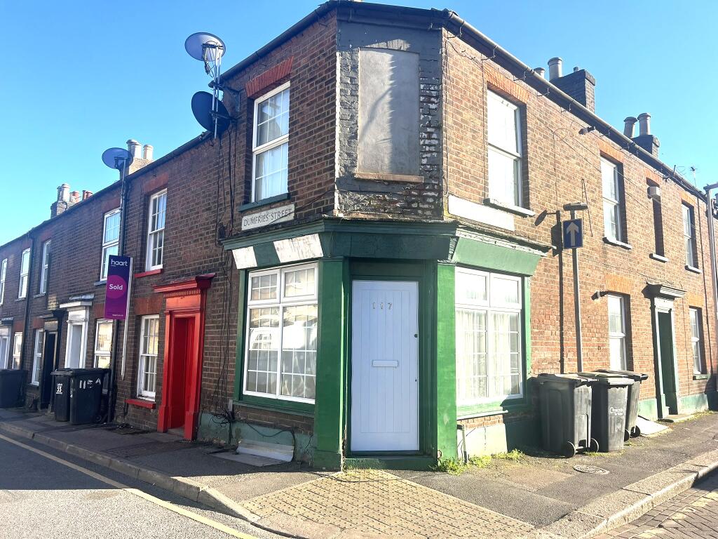 Main image of property: Wellington Street, Town Centre, Luton, LU1
