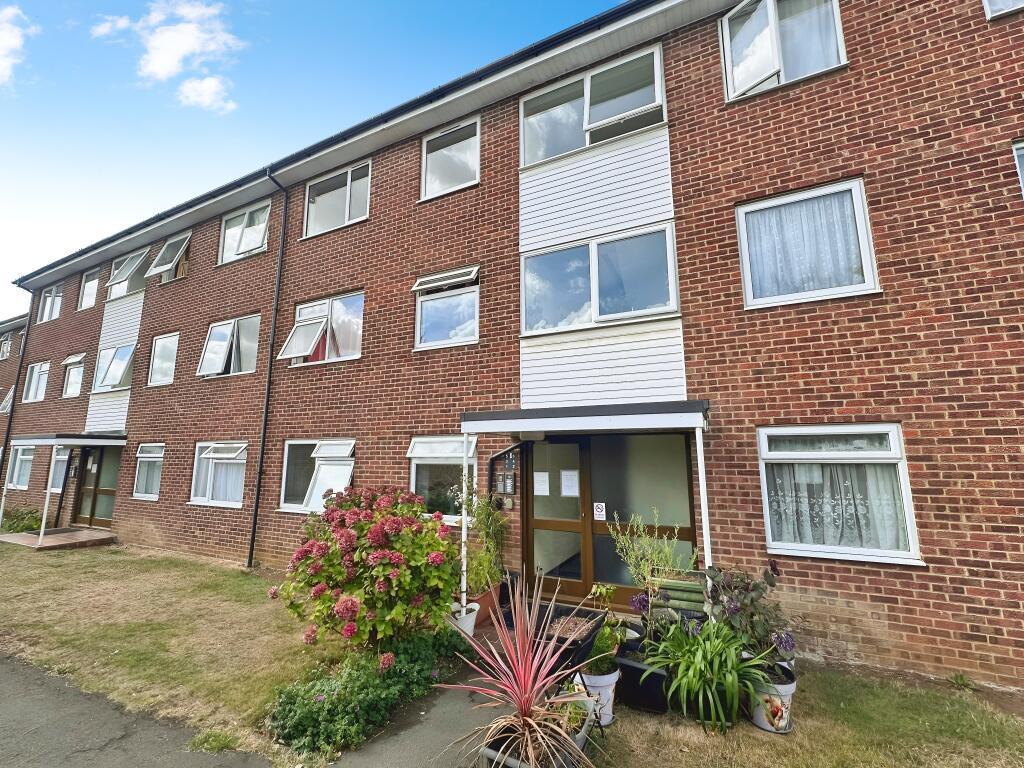 Main image of property: The Shires, Off Old Bedford Rd, Luton, LU2