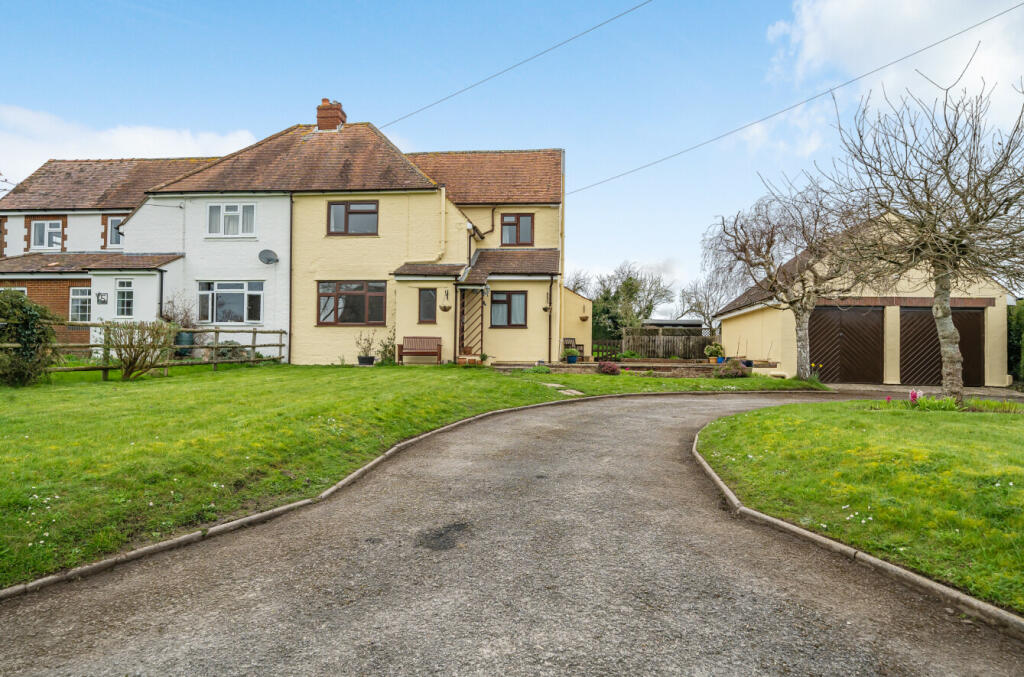 3 bedroom semidetached house for sale in Rye Hill, Longbridge Deverill