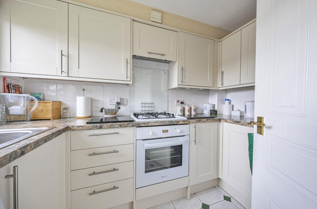 Additional property image - Camellia Drive, Warminster, BA12
