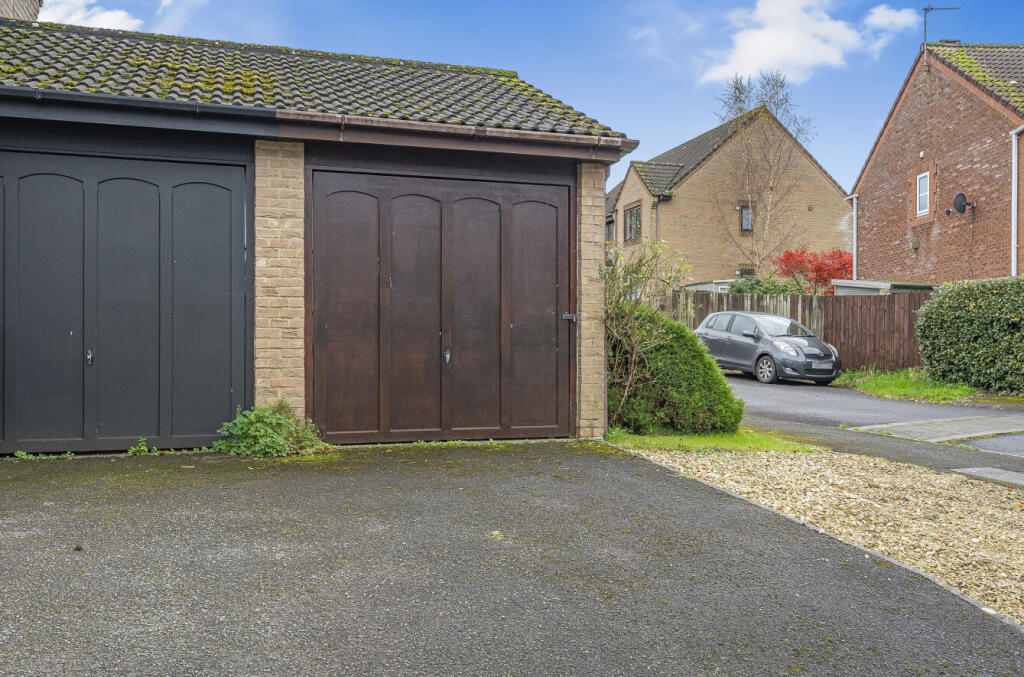 Additional property image - Camellia Drive, Warminster, BA12