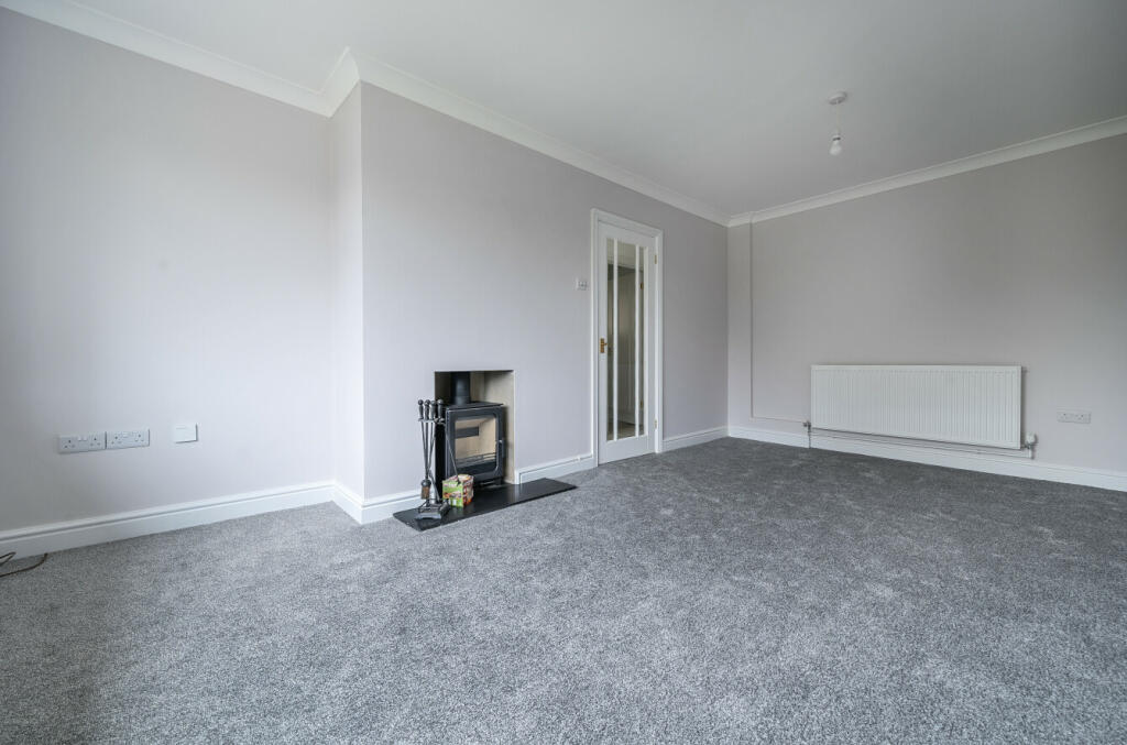 Additional property image - Willow Crescent, Warminster, BA12