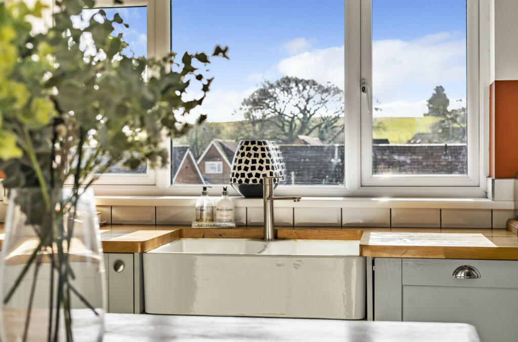Additional property image - Thames Close, Warminster, BA12