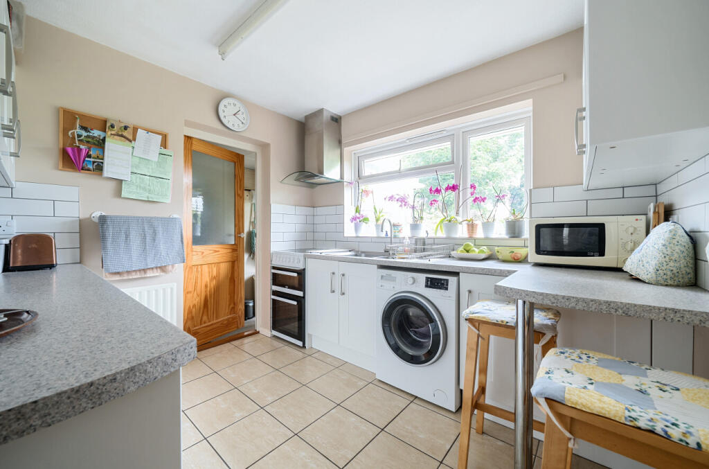 Additional property image - Barley Close, Warminster, BA12