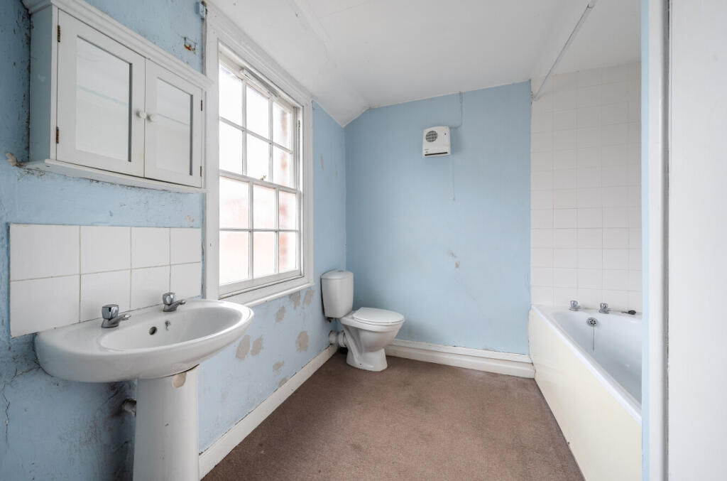 Additional property image - East Street, Warminster, BA12