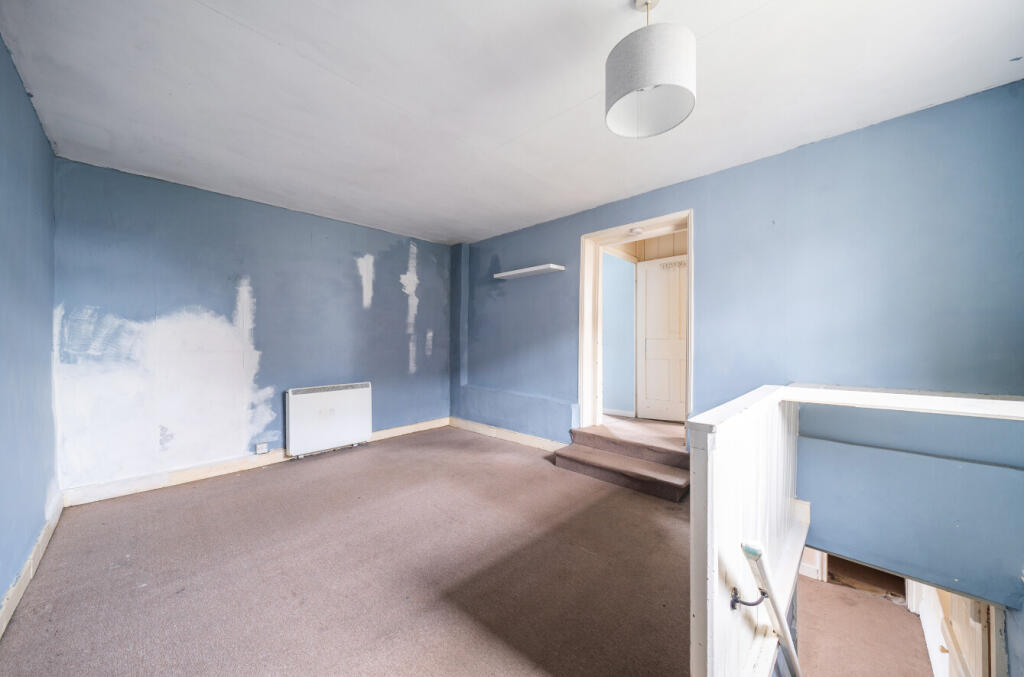 Additional property image - East Street, Warminster, BA12