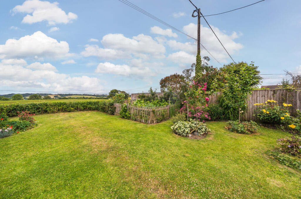 Additional property image - Heathway, Corsley, Corsely, BA12