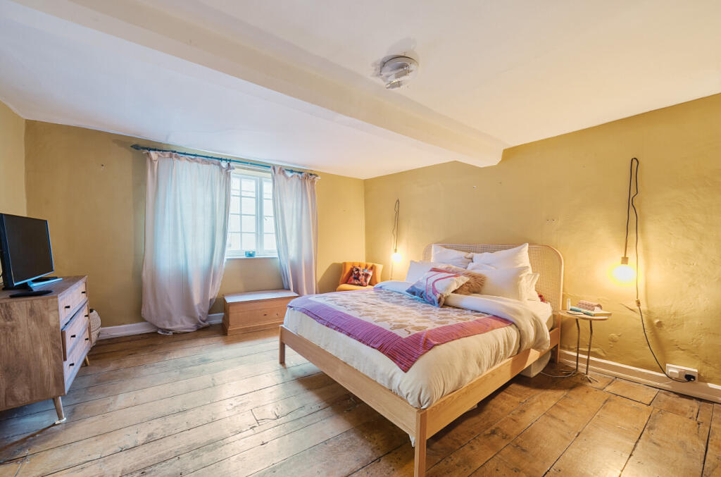 Additional property image - Church Street, Warminster, BA12
