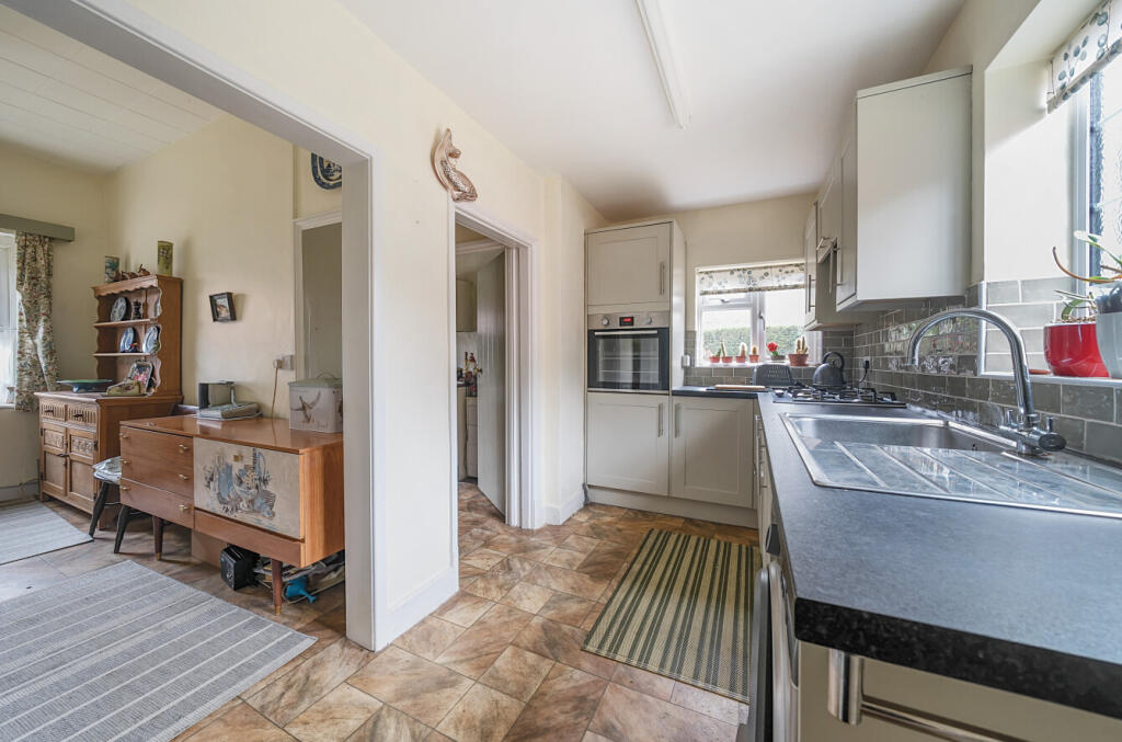 Additional property image - Sambourne Road, Warminster, BA12