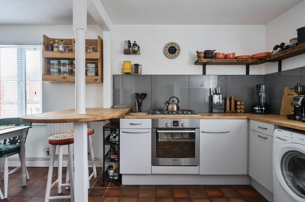 Additional property image - Bratton Road, Westbury, BA13