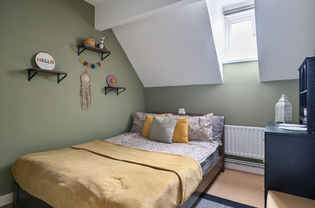 Additional property image - Bratton Road, Westbury, BA13