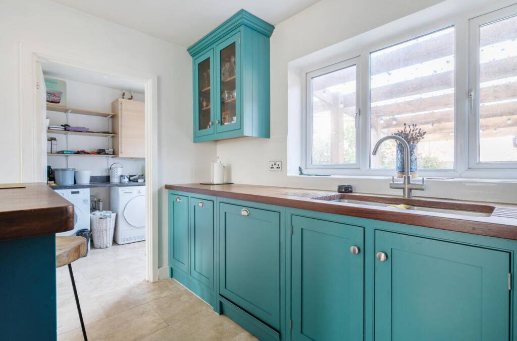 Additional property image - Romney Close, Warminster, BA12