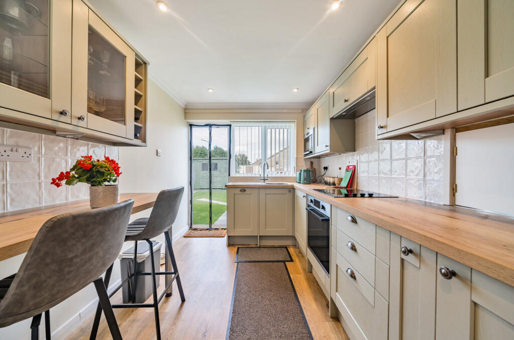 Additional property image - Ashley Coombe, Warminster, BA12