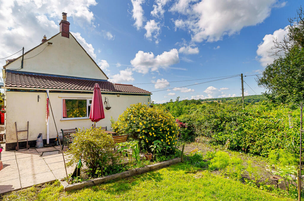 Additional property image - Bridge Hill, Wanstrow, BA4