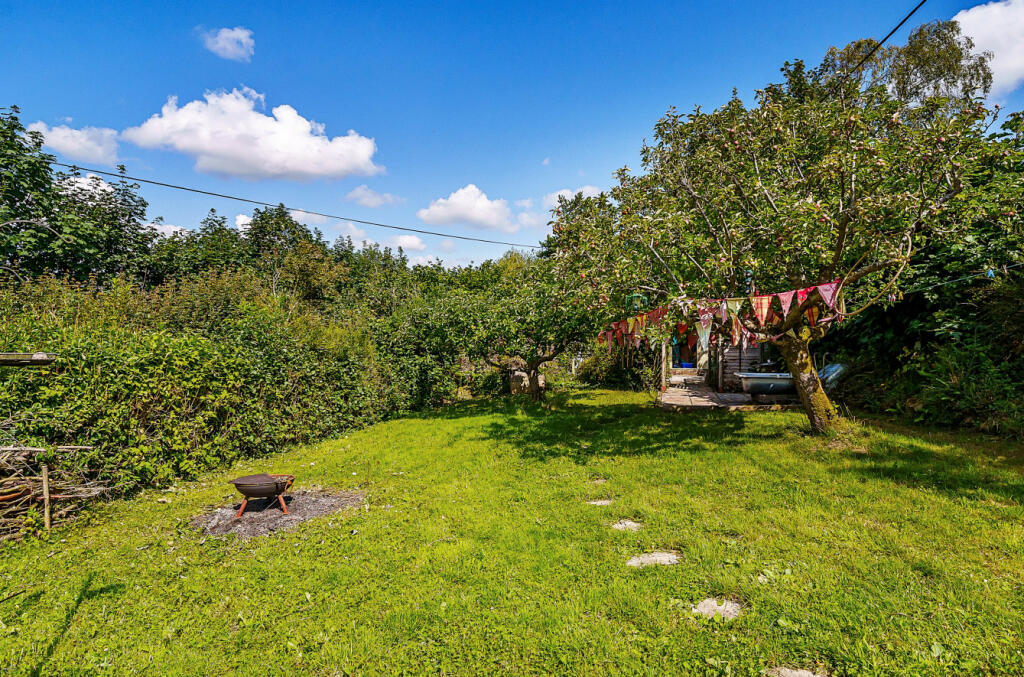 Additional property image - Bridge Hill, Wanstrow, BA4