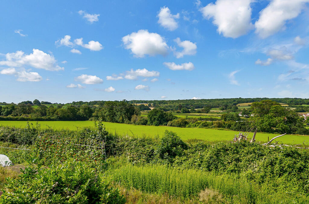 Additional property image - Bridge Hill, Wanstrow, BA4