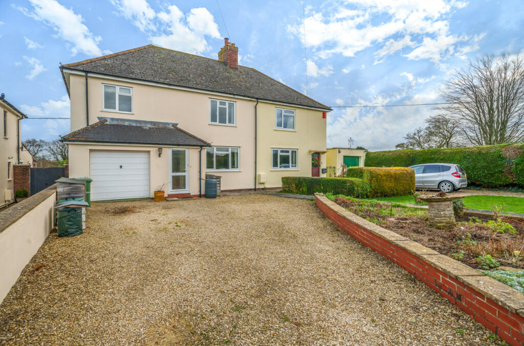4 bedroom semidetached house for sale in Bath Road, Beckington, BA11