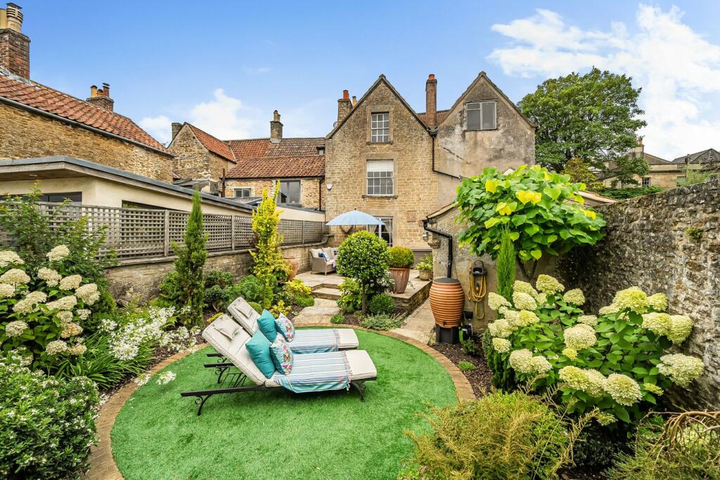 Additional property image - Trinity Parade, Goulds Ground, Frome, BA11