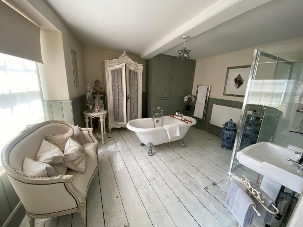 Additional property image - Trinity Parade, Goulds Ground, Frome, BA11